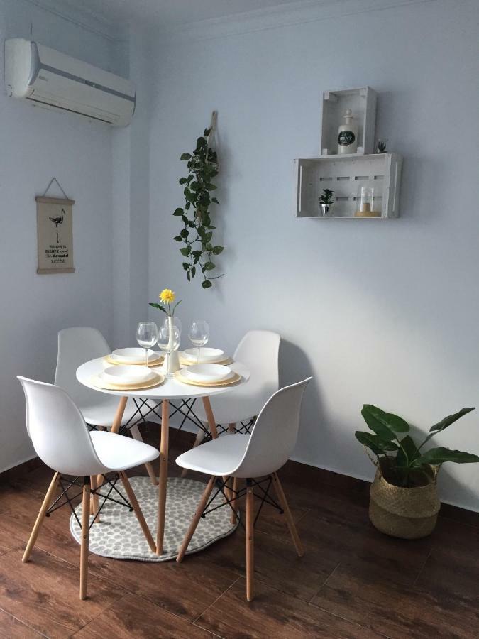 Casa Lola Apartment เฮเรซ เด ลาฟรอนเตรา ภายนอก รูปภาพ